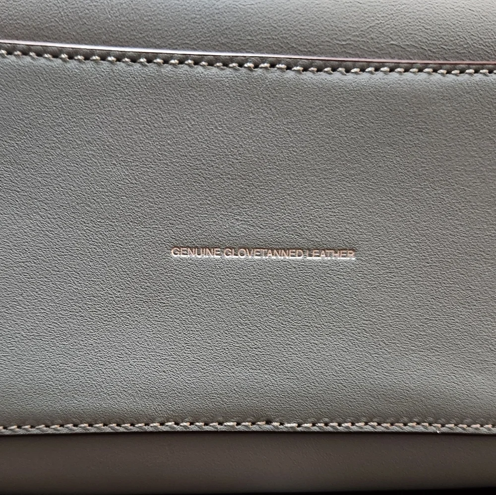 Coach Juliet Shoulder Bag - Picture 4 of 8